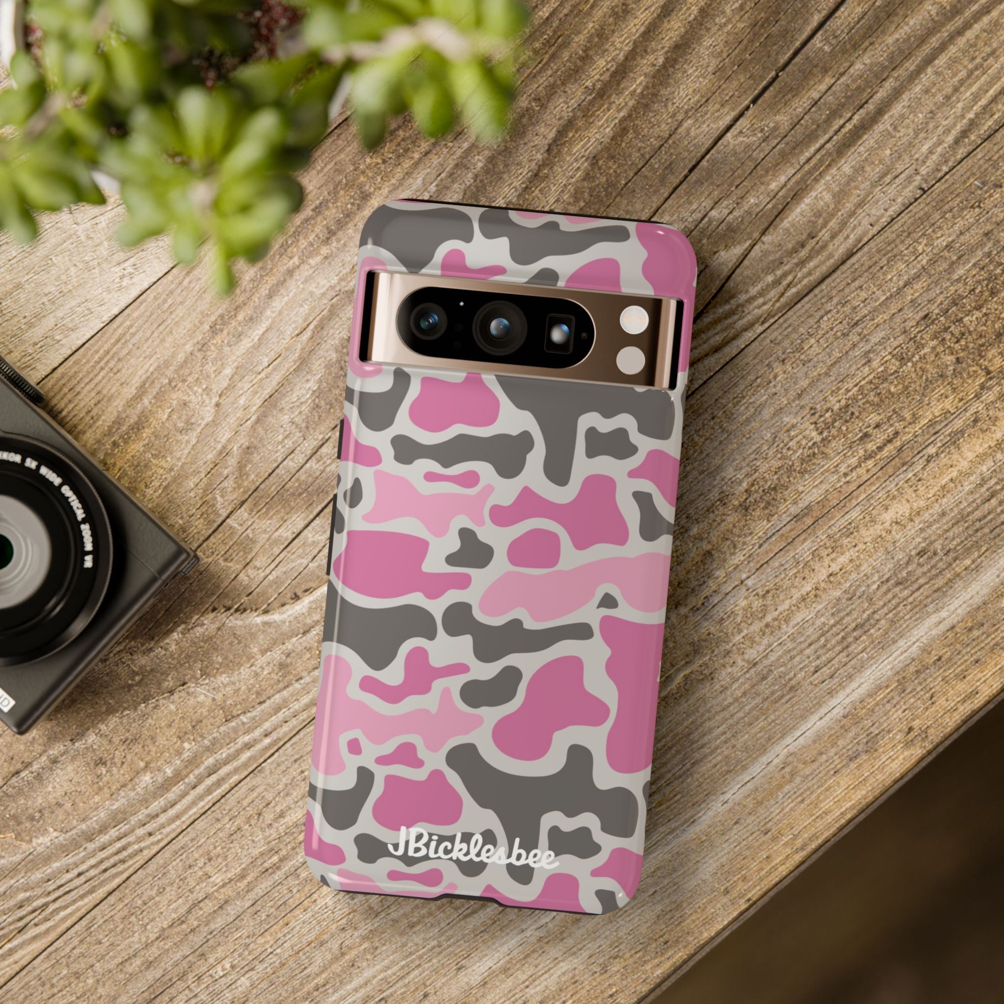 Pink Retro Duck Camo Pixel Tough Case on table