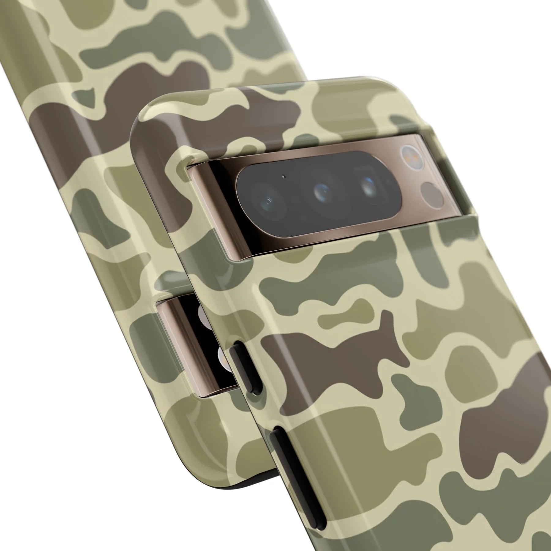 close up on camera Retro Forest Duck Camo Pixel Tough Case